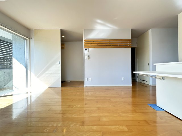 ア・ラコント　北棟の居間・リビング