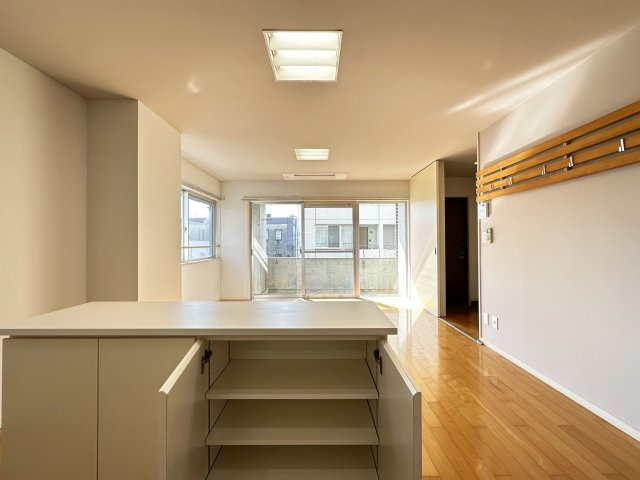 ア・ラコント　北棟の居間・リビング