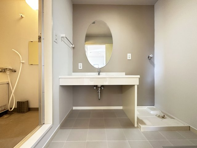 ア・ラコント　北棟の独立洗面台