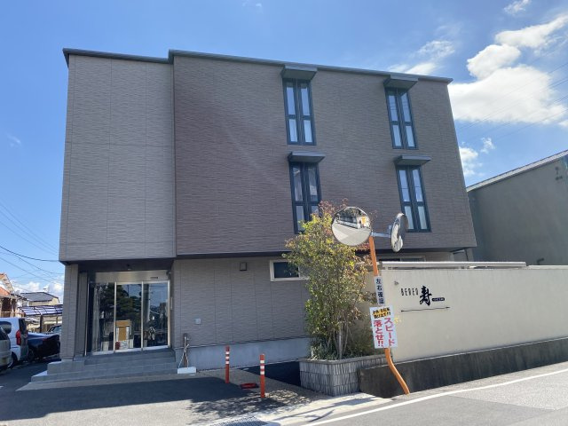 ベレオ寿のエントランス