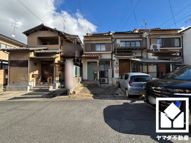 伏見区醍醐岸ノ上町の外観