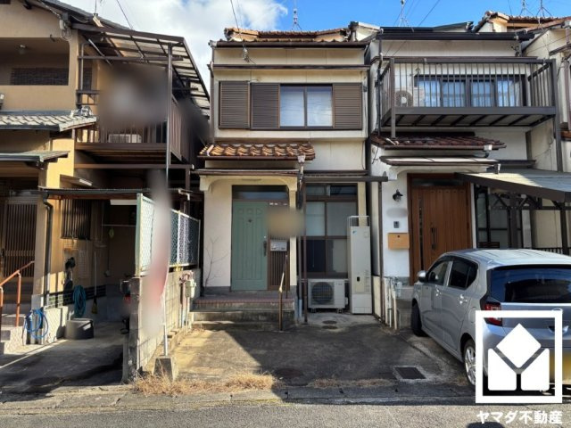 伏見区醍醐岸ノ上町の外観