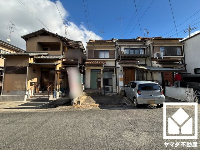 伏見区醍醐岸ノ上町の外観