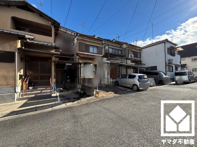 伏見区醍醐岸ノ上町の外観