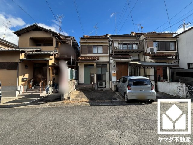 伏見区醍醐岸ノ上町の外観