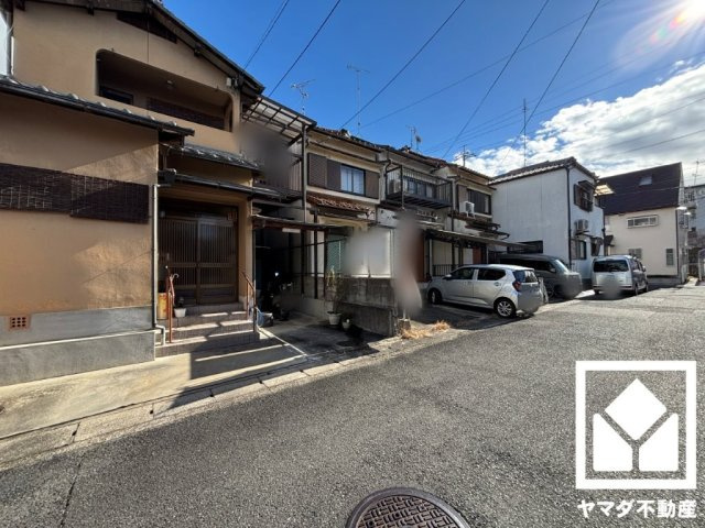 伏見区醍醐岸ノ上町の外観