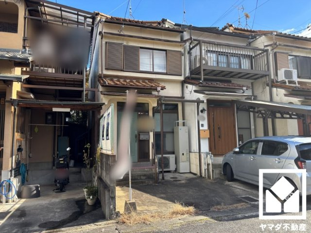 伏見区醍醐岸ノ上町の外観