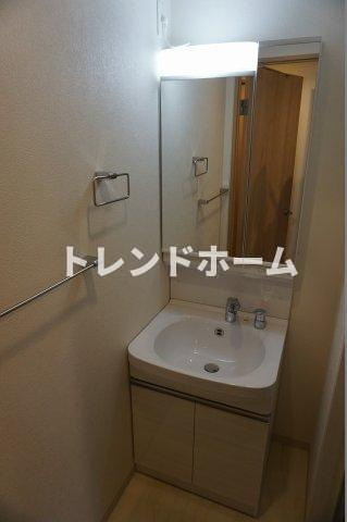 フォーリアライズ南堀江ヴィータの独立洗面台|選べる家電プランあり！！