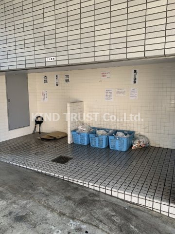 ノルデンハイムリバーサイド天神橋のその他共用部分|屋根付き駐輪場です