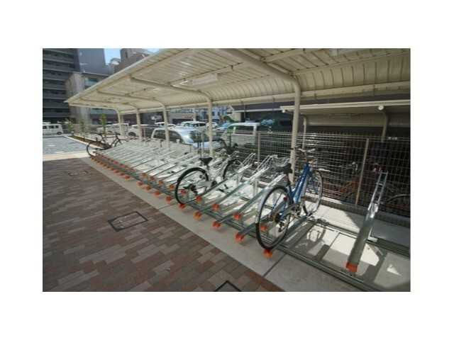 ウィステミラ西船橋の駐車場