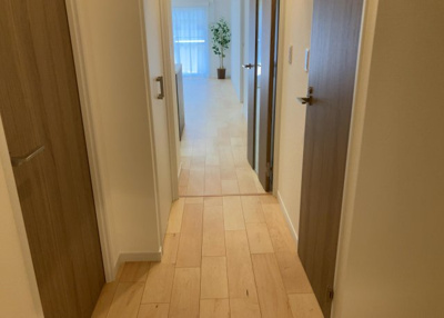 【内装】 | プラザシティ相模大野４号棟 | 内装はとにかくおしゃれなものがいい！と選ぶ前に、まず住んだ後のことを想像してみましょう。住んでみたらコンセントの位置が悪くて使いにくいなど出てきます。事前にどの家電をどこに置くか想定しておきましょう。