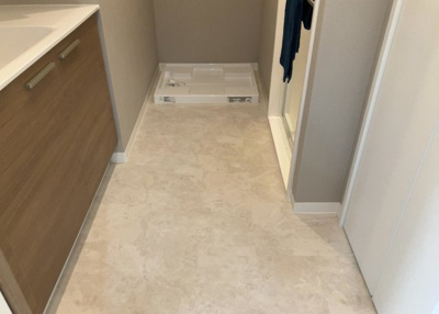 【脱衣所】 | プラザシティ相模大野４号棟 | 洗面脱衣所は「体を綺麗に整える場所」という目的と役割を持っています。そして便利で使い勝手のいい「体を綺麗に整える場所」にするためには、配置や動線、照明や収納計画をしっかりと検討しておく必要があります。