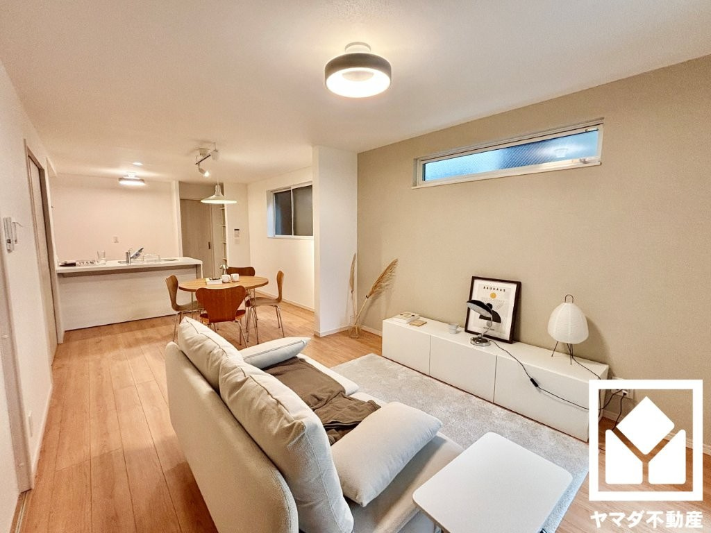 伏見区新町１４丁目の居間・リビング