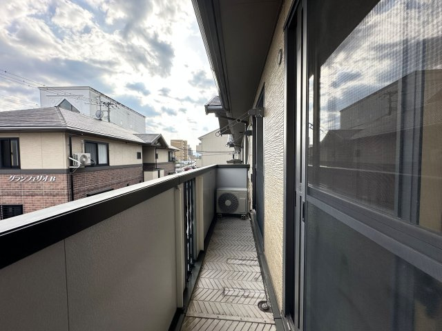 グランフェリオ A棟のバルコニー