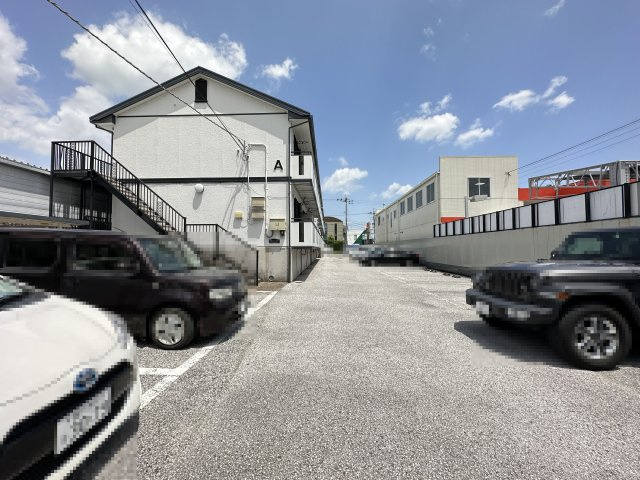 kanada A棟の駐車場