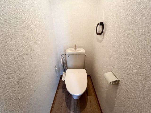 ハイツセリュー Ⅰ棟のトイレ