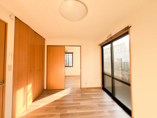 ハイツセリュー Ⅰ棟の洋室