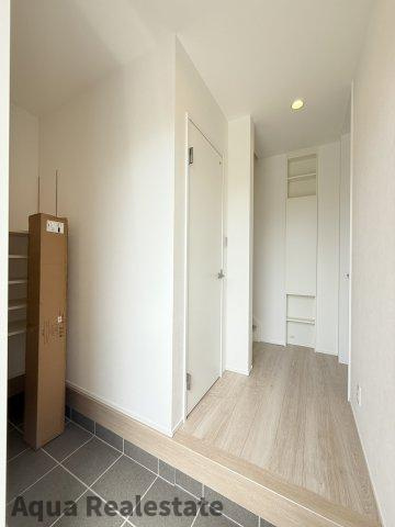 リラクス多肥上町Ⅳの玄関|シンプルで使いやすい玄関です