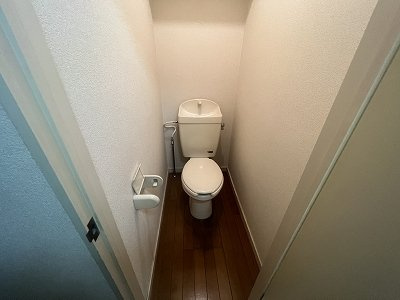 レオパレスＮｏｒｔｈＣｏｕｒｔのトイレ