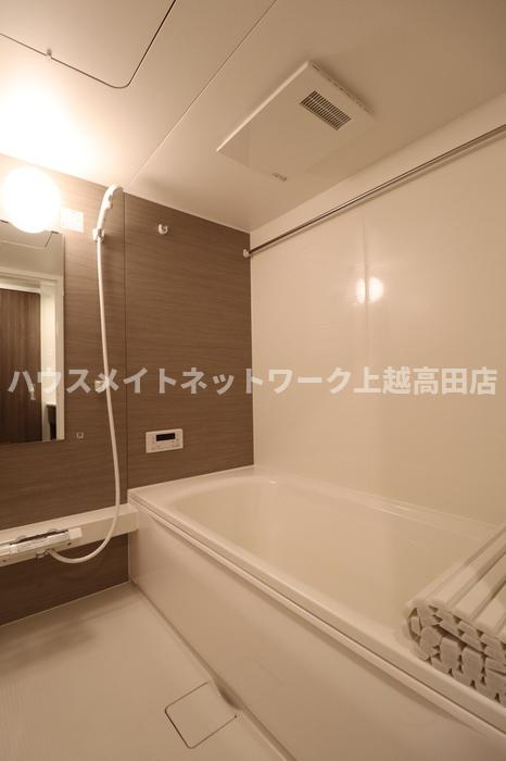 キャトル・セゾンの浴室|浴室