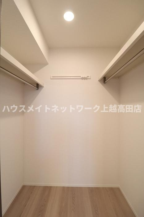 キャトル・セゾンの収納|ウォークインクローゼット