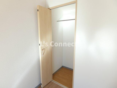 【収納】 | アバントヒルズ | クローゼットでお荷物もすっきりしまえます。