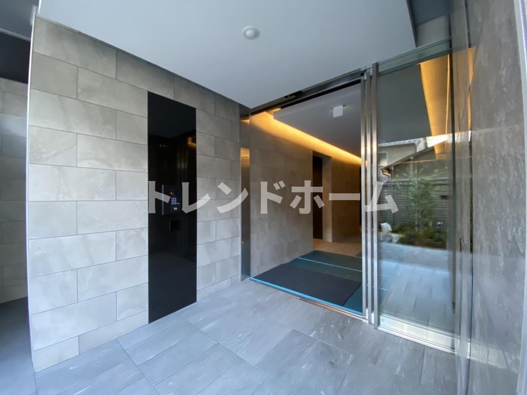 セファ上本町のエントランス|選べる家電プランあり！！