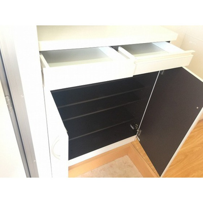 【玄関】 | グランステージ坂戸 | 写真は305号室です