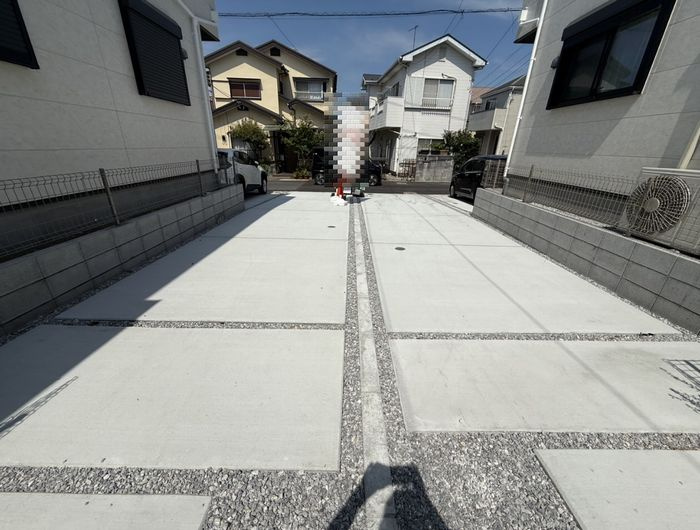 茅ヶ崎市ひばりが丘新築戸建て　1期3号棟の駐車場|駐車場があるので、車を買う予定の方も安心です