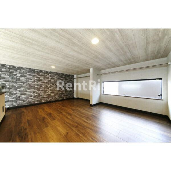 ESPRESSO一宮の居間・リビング