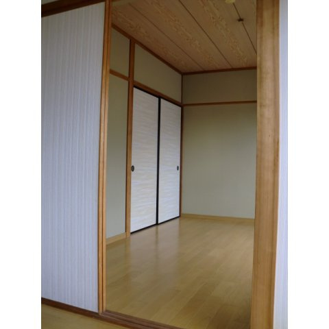城前レジデンスの居間・リビング