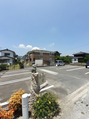 【駐車場】 | グレースＹ．Ｓ | 駐車場です