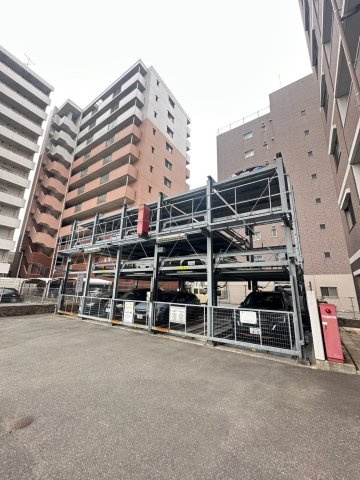 THYMEの駐車場