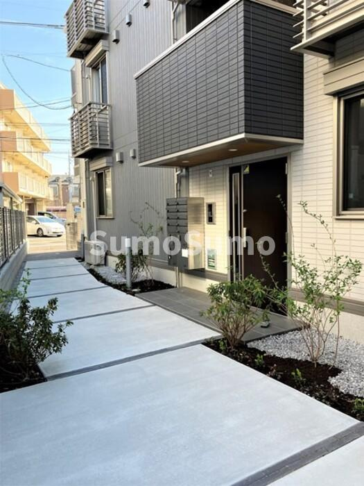 TORISIA今川のエントランス