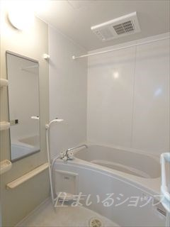 広島市安佐北区落合南９丁目のアパートの浴室