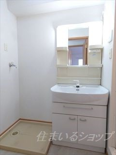 広島市安佐北区落合南９丁目のアパートの洗面所