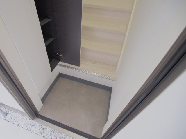 MAISON　BLANCHEの玄関