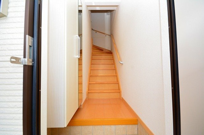 【玄関】 | モン　アンテリユール一本松Ｃ