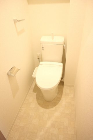 【トイレ】 | ウィステミラ西船橋 | 落ち着いた色調のトイレです