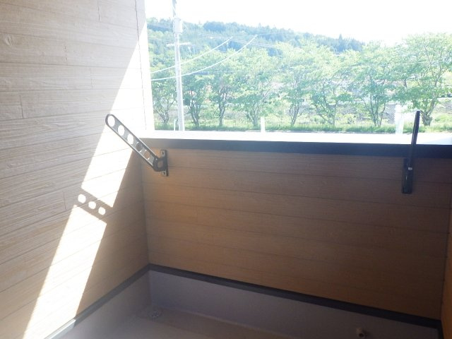 中古戸建　北広島町春木(Ｂ／ＡＢＣＤ）のバルコニー