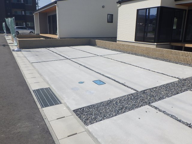 中古戸建　北広島町春木(Ｂ／ＡＢＣＤ）の駐車場