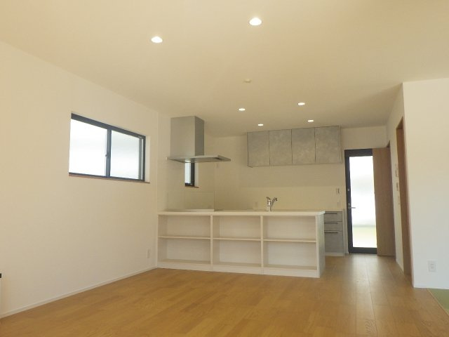 中古戸建　北広島町春木(C／ＡＢＣＤ）の居間・リビング