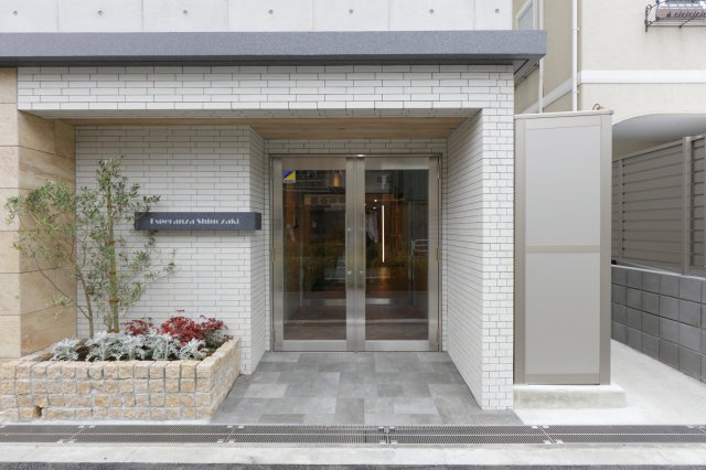 Esperanza Shinozakiのエントランス