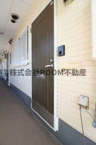 メゾンETOⅠの玄関|ゆったりとした玄関です
