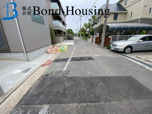 明石市天文町２丁目の新築一戸建の駐車場