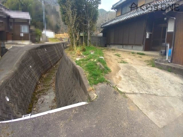 【駐車場】 | 姫路市飾東町小原／中古戸建（オーナーチェンジ）