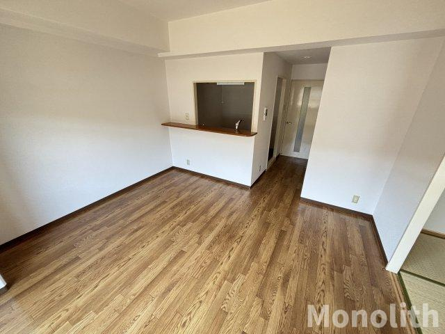 エルソレーユの居間・リビング