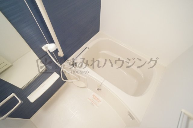 ウエストイリーデⅡの浴室|参考、同建物・反転間取りの号室