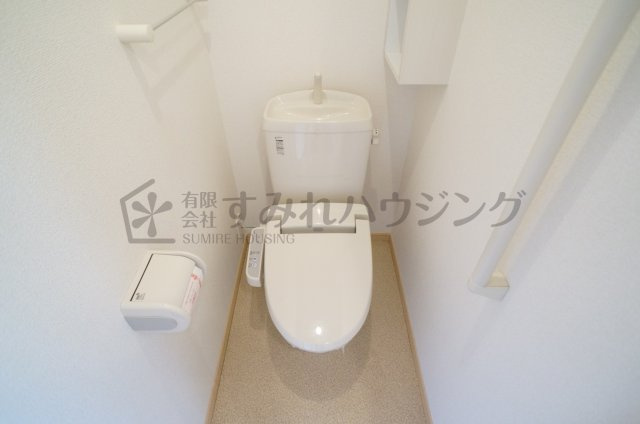 ウエストイリーデⅡのトイレ|参考、同建物・反転間取りの号室