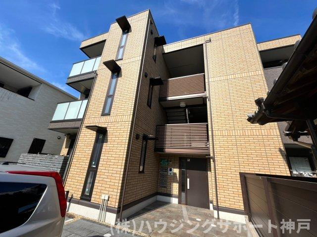 レリヤンファミリオⅧ